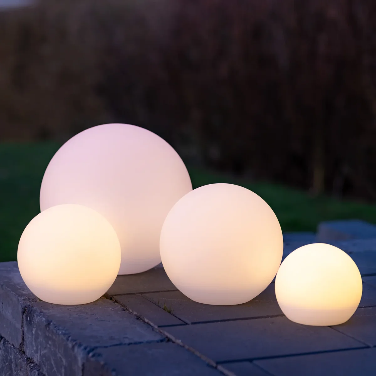Mia LED kugler hvid Ø20-25-30-40 cm 4 stk - Billede 6